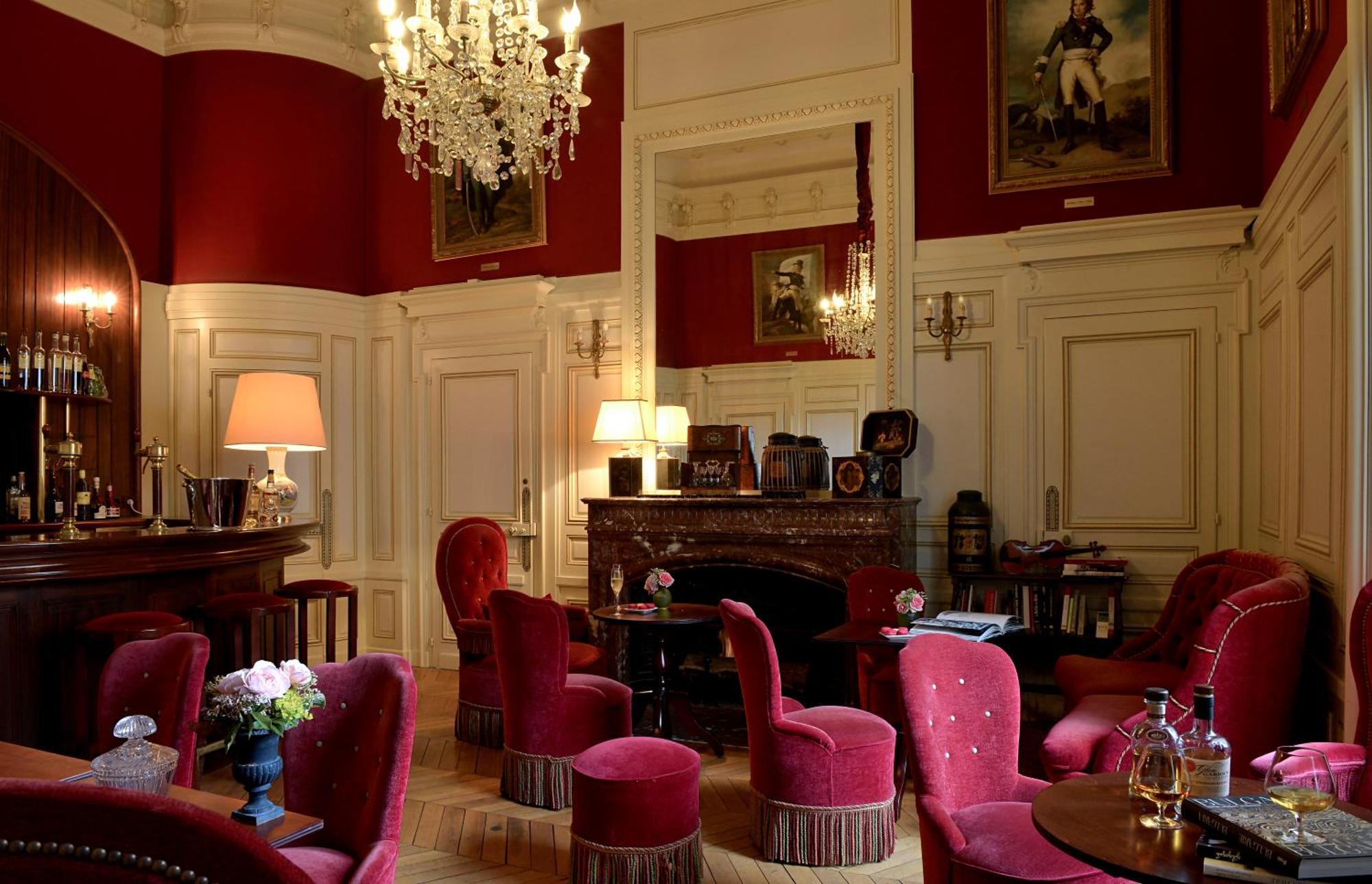 Chateau Colbert Maulévrier Esterno foto